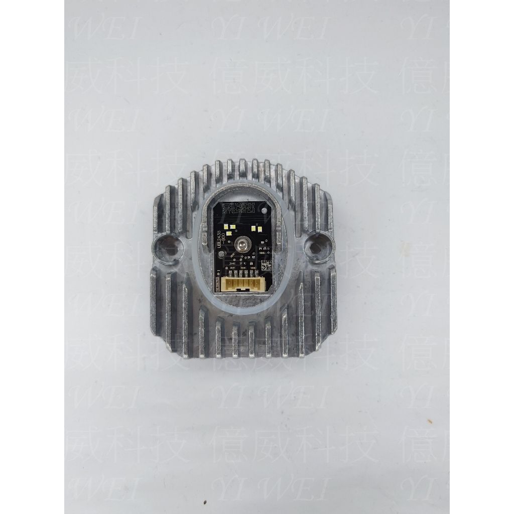 tw-11134207-7rasm-m3lijkzm82sa1c