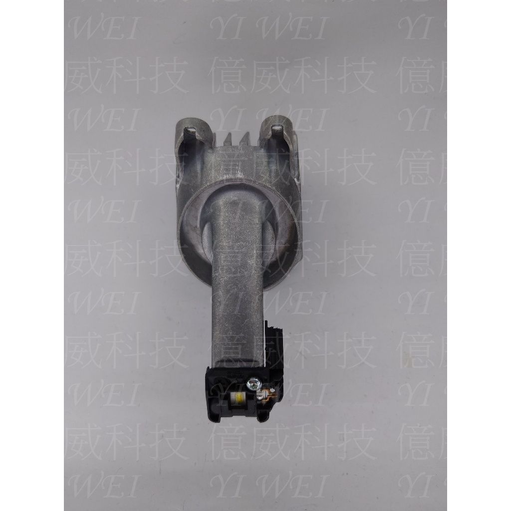 tw-11134207-7rasi-m3nb7nsl9dlm09