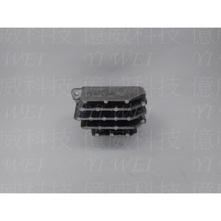 tw-11134207-7rasf-m3kfoknado9m02