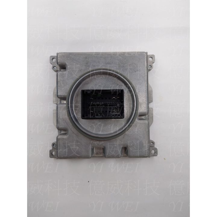 tw-11134207-7rash-m2vwnw8w1gh0f3