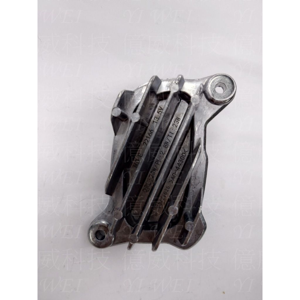 tw-11134207-7rask-m303yjh5wqzod9