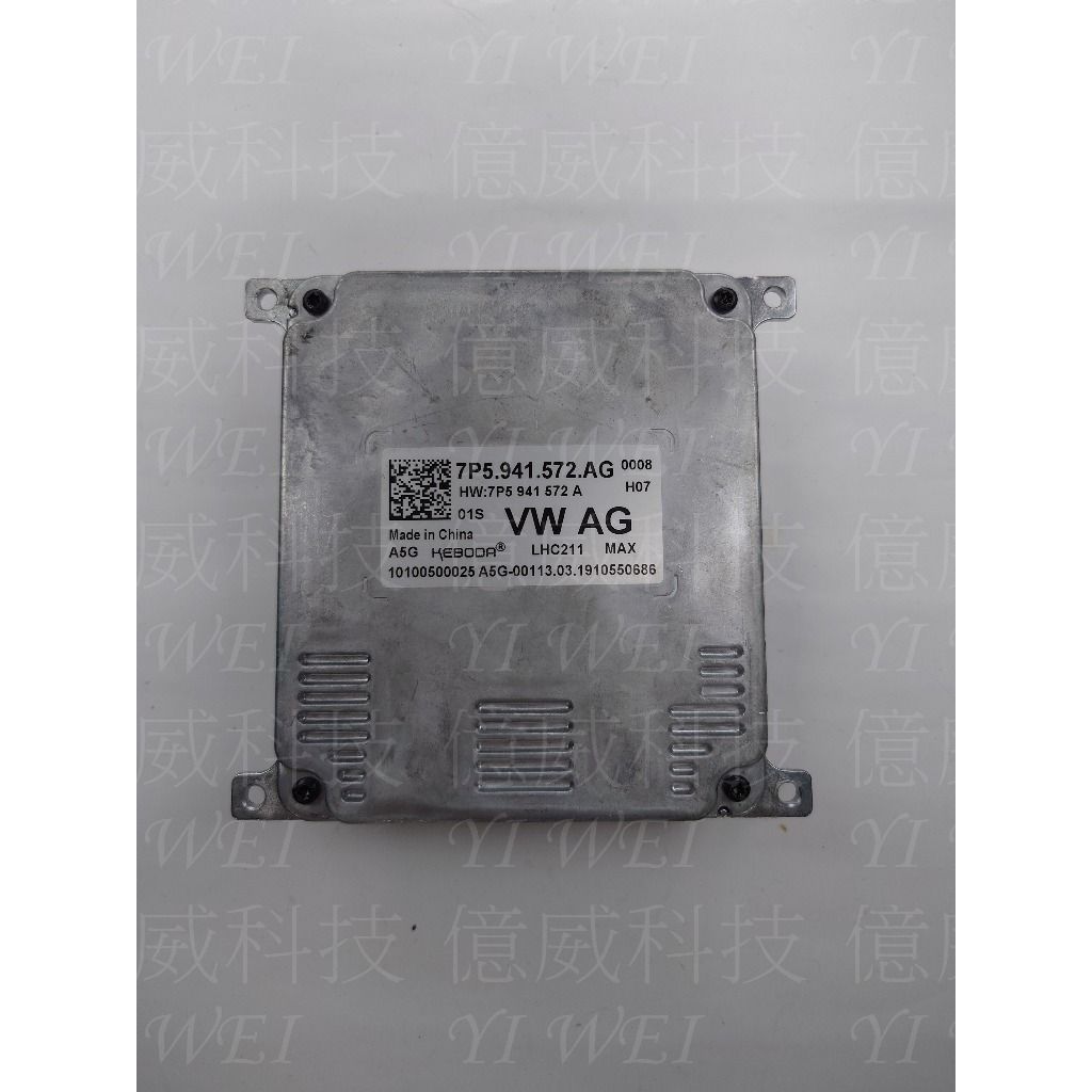 tw-11134207-7rasf-m2vxi0nv61t0de