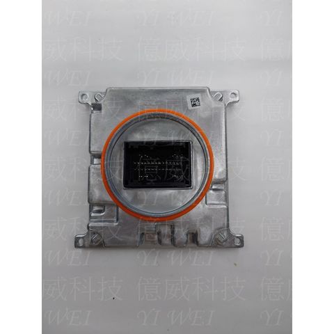 tw-11134207-7rasj-m2vxi0nv4n8k96