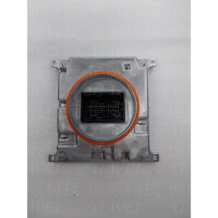 tw-11134207-7rasj-m2vxi0nv4n8k96