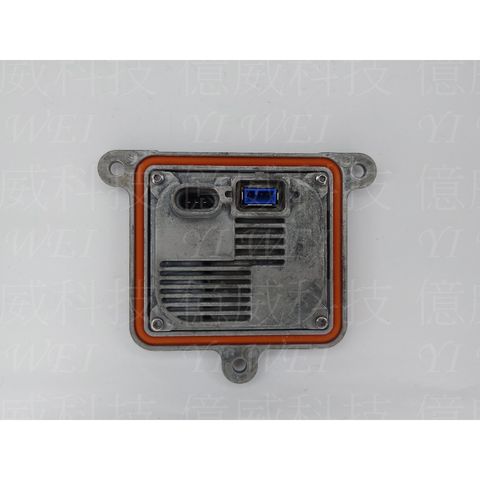 tw-11134207-7rask-m3c0g1rqr3vxec