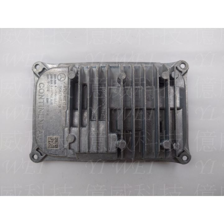 tw-11134207-7rase-m2w0sqdd433800