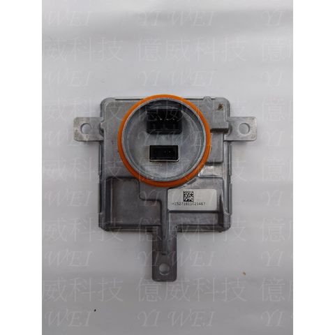 tw-11134207-7ras9-m2nbc515xkyzb8