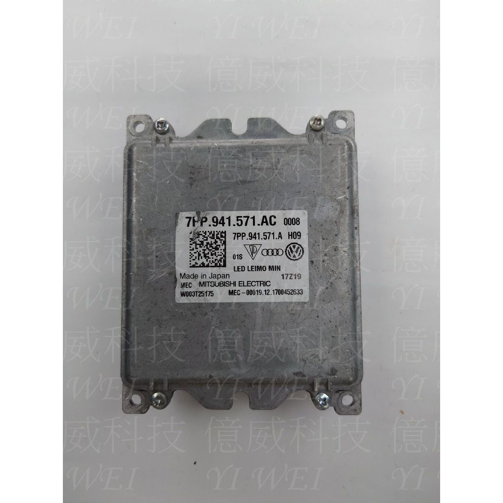 tw-11134207-7rasg-m2vik1fwpkrv03