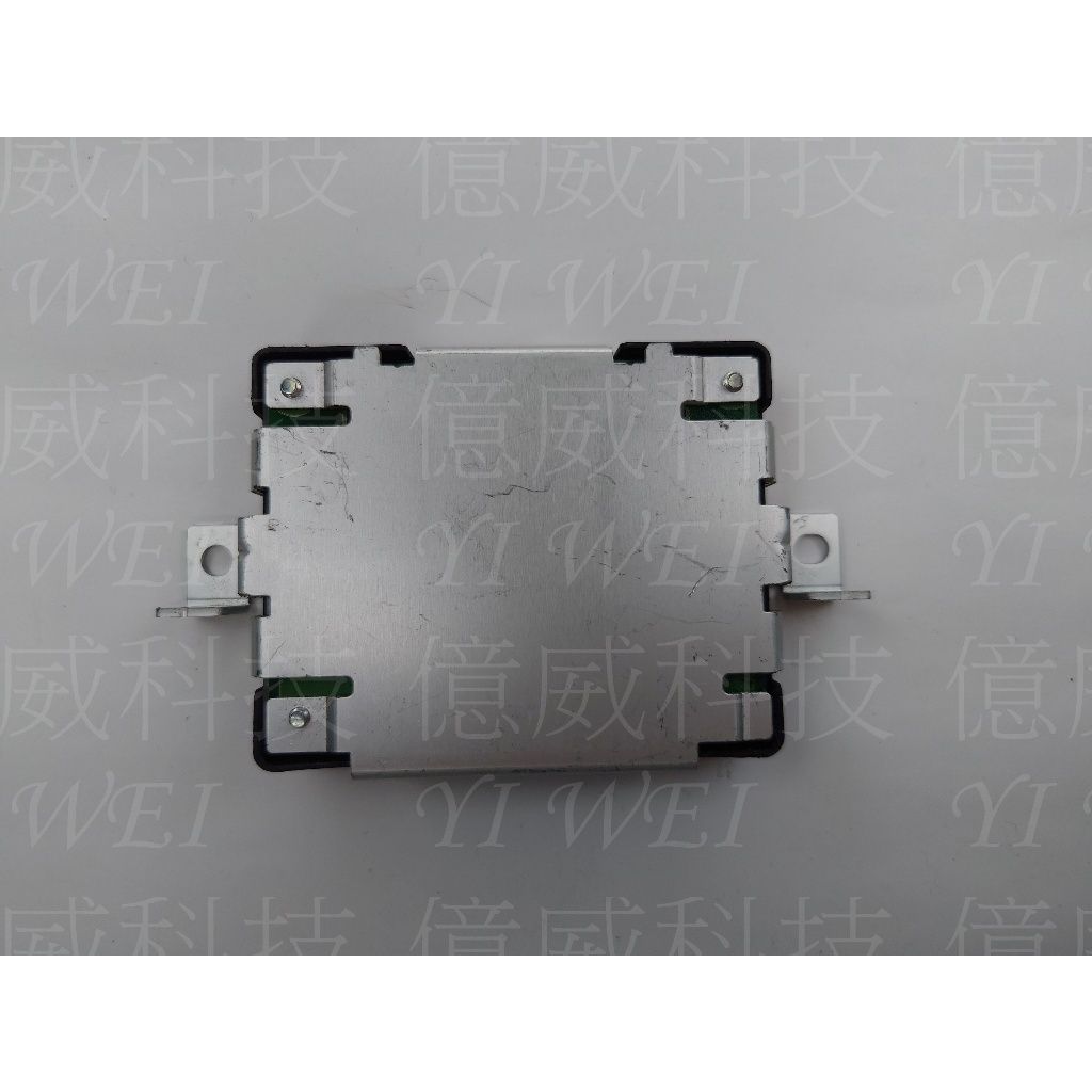 tw-11134207-7rasm-m2ai4sd1r3mi98