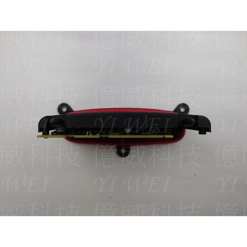 tw-11134207-7rasf-m2auqm0nm0n9da