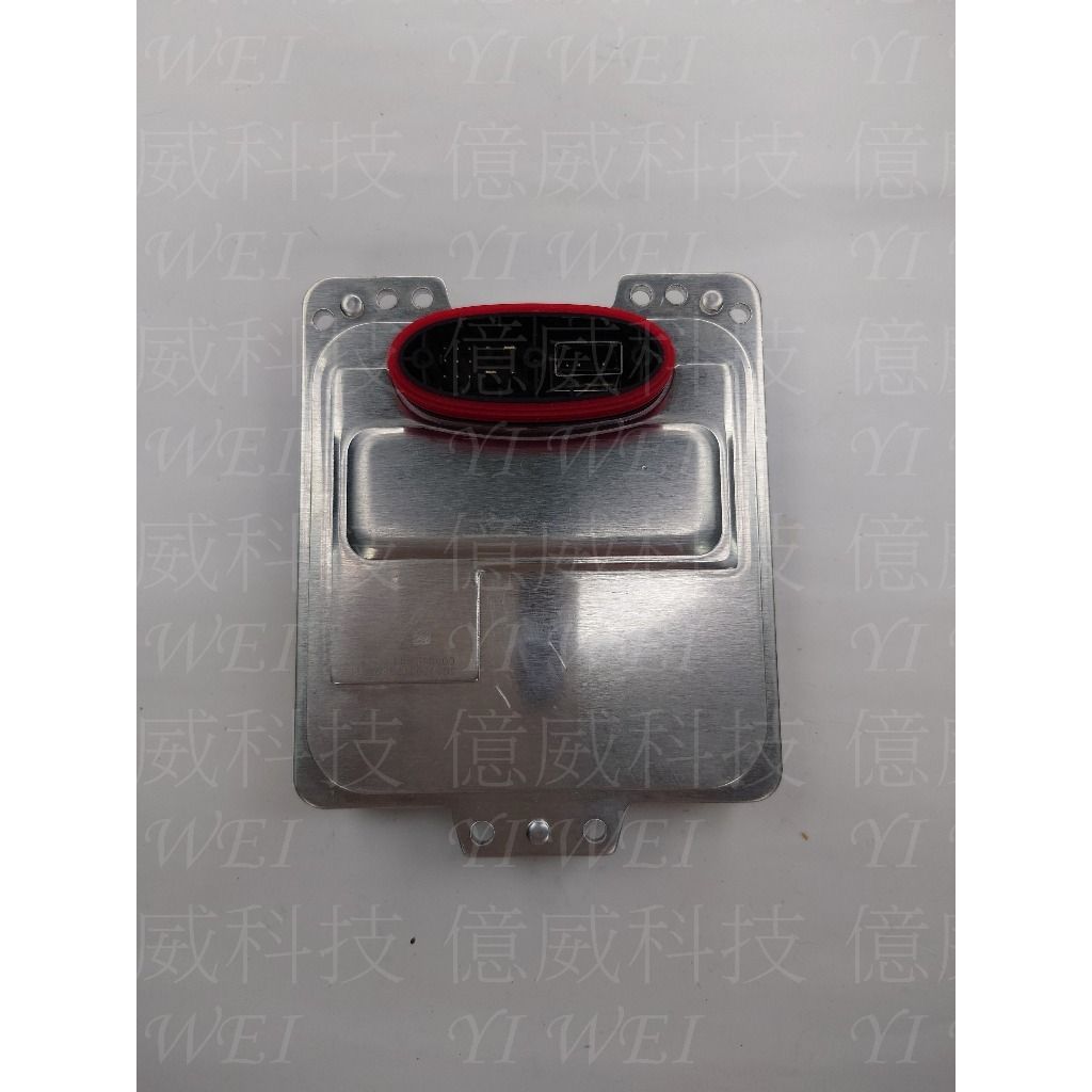 tw-11134207-7rasb-m2uurq6apzez54