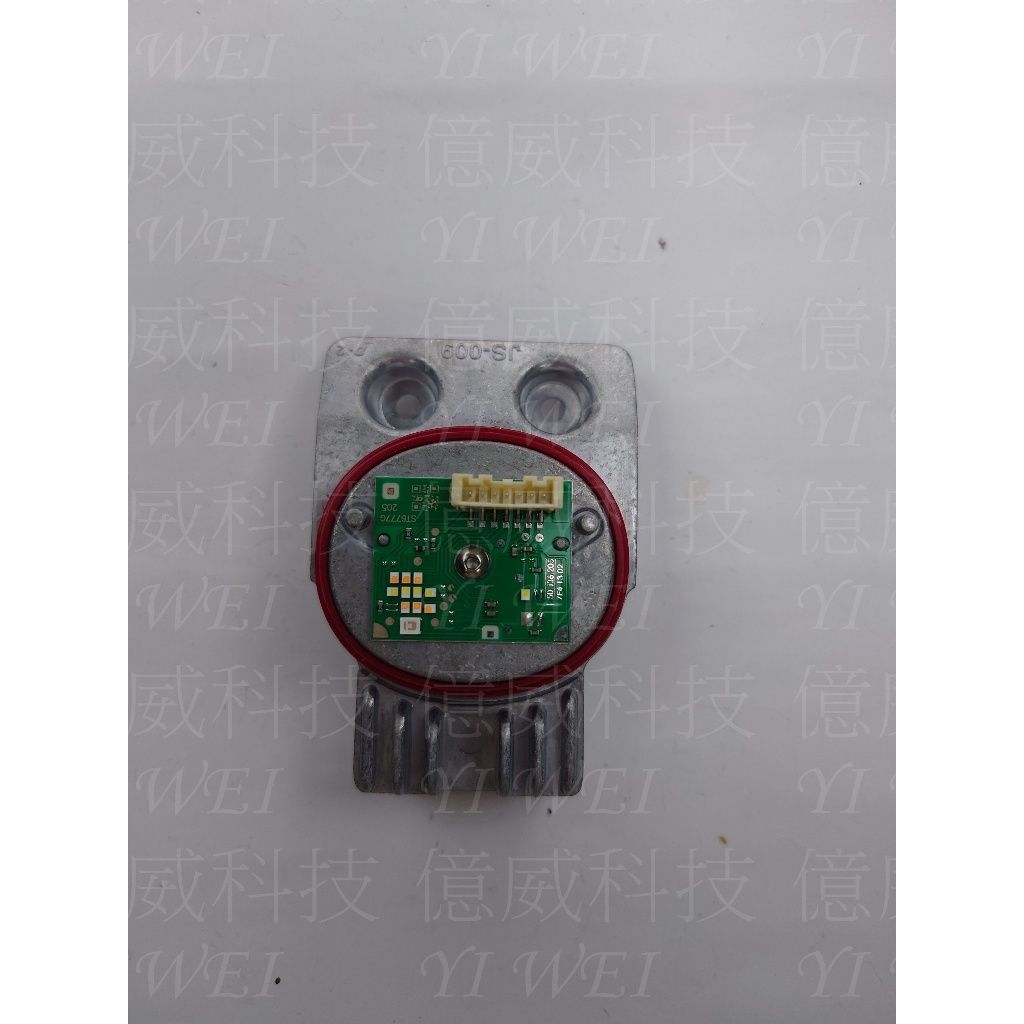 tw-11134207-7ras9-m2ucl7q9gux7c7