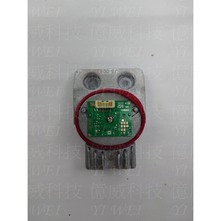 tw-11134207-7rasm-m2teqkwt3kx0cf