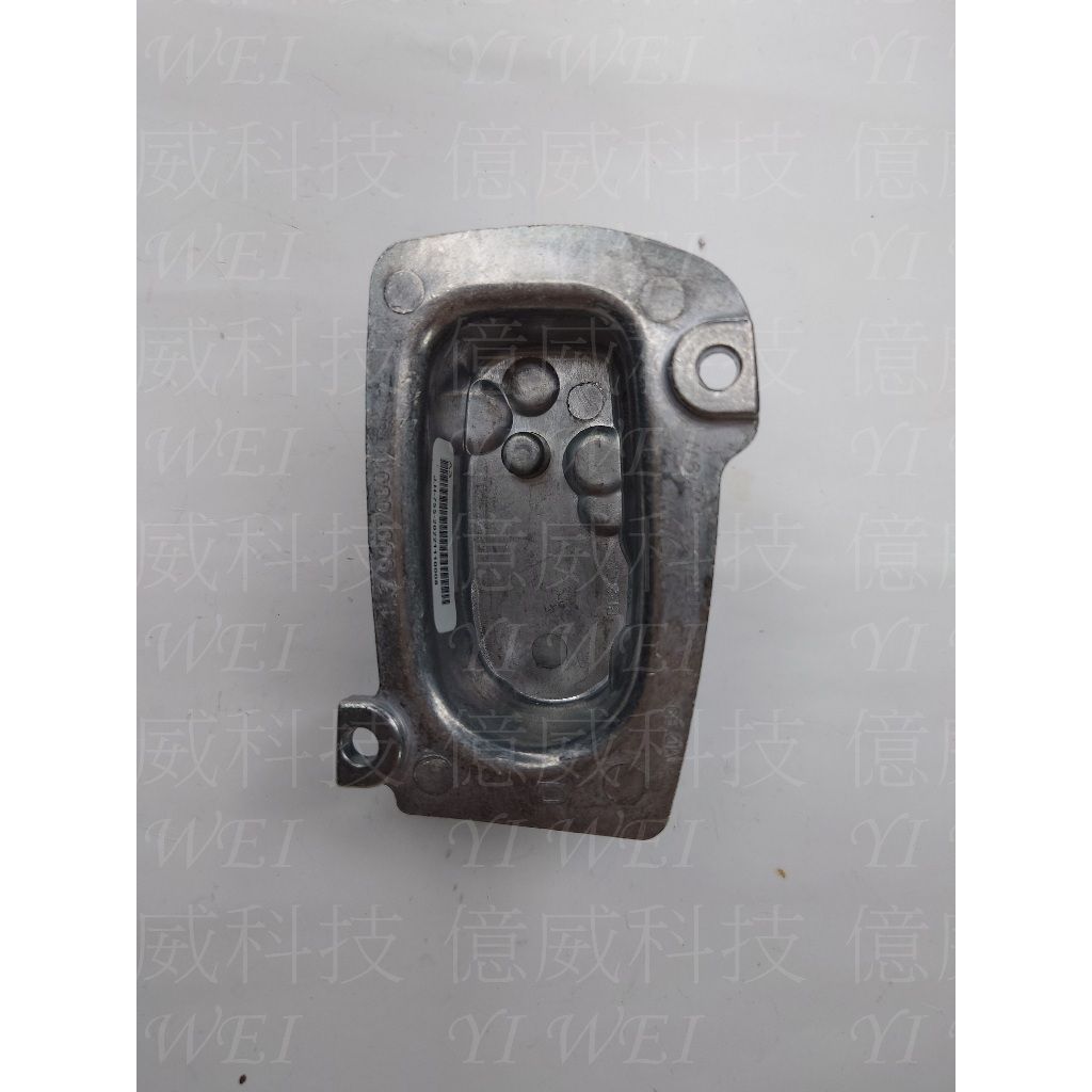 tw-11134207-7rasj-m2ued4dyqeej80