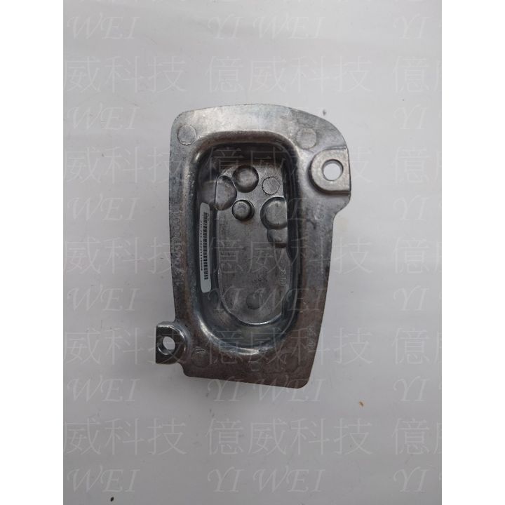 tw-11134207-7rasj-m2ued4dyqeej80