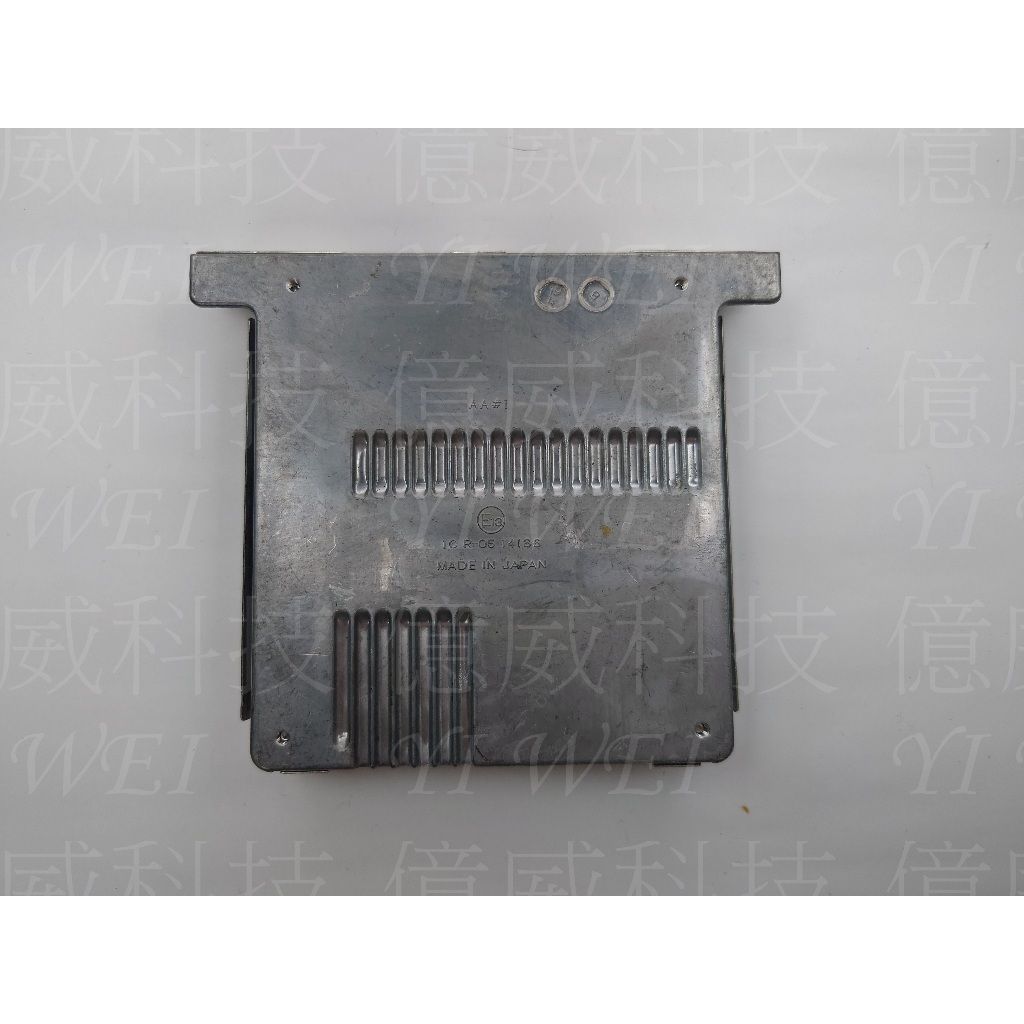 tw-11134207-7rasc-m2ar2n1g4qmd38