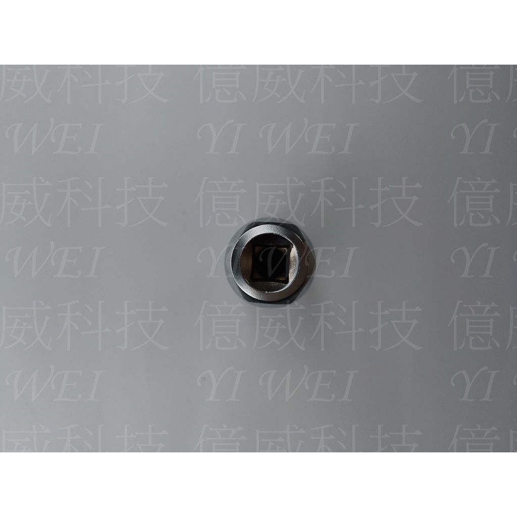 tw-11134207-7rasb-m1y0qsrisatg46