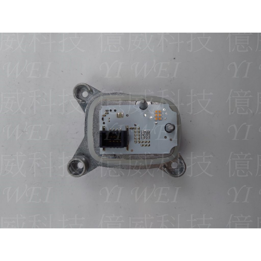 tw-11134207-7rasi-m157gz3bb7bsf6