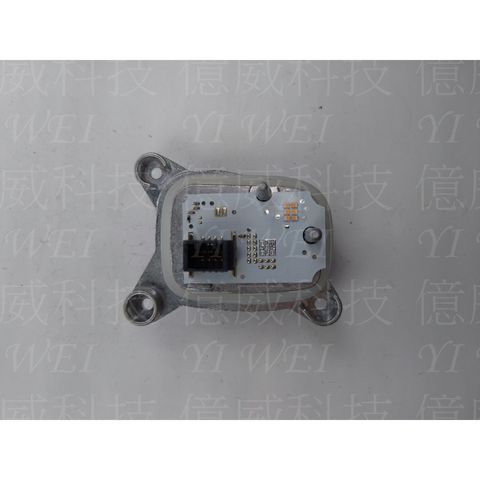 tw-11134207-7rasi-m157gz3bb7bsf6