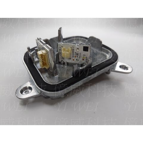 tw-11134207-7rasi-m15iy1eofzxj43