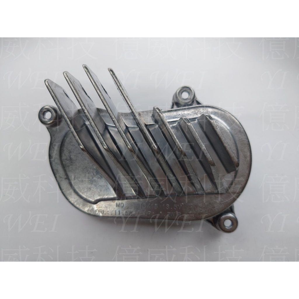 tw-11134207-7rasj-m1clp71sv02cff