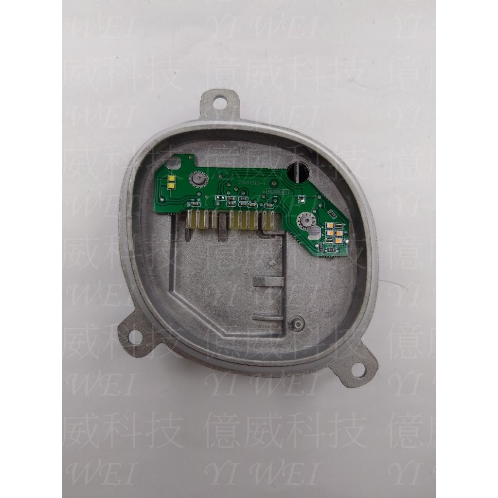 tw-11134207-7r992-m085lo2ri9jn54