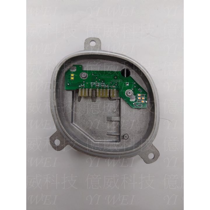 tw-11134207-7r992-m085lo2ri9jn54