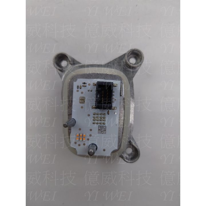tw-11134207-7rasi-m153lsd9wcdj8c