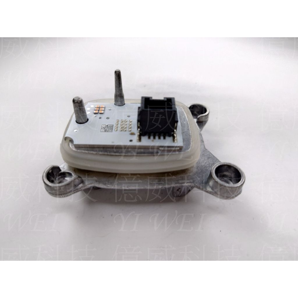 tw-11134207-7rasl-m153lsd9xqe06f