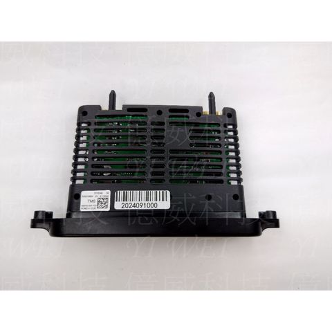 tw-11134207-7rasb-m126b3lvjubj94