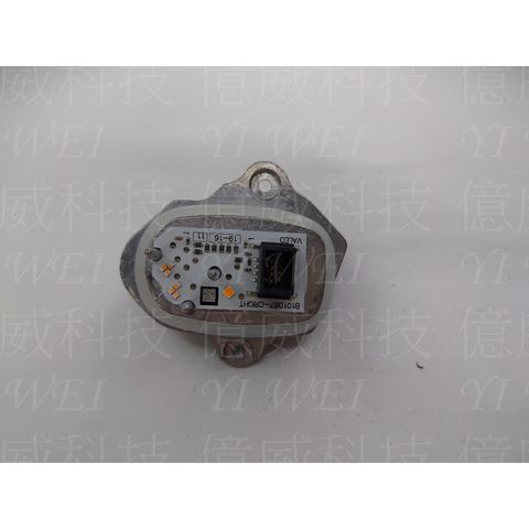 tw-11134207-7rasg-m18btlag9sk855