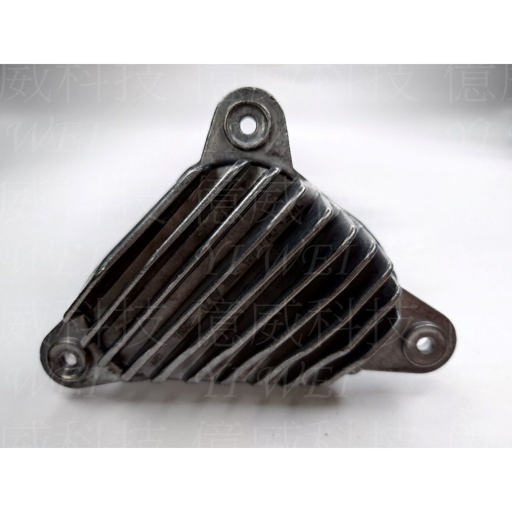 tw-11134207-7rasf-m15f3kv6oexz9e