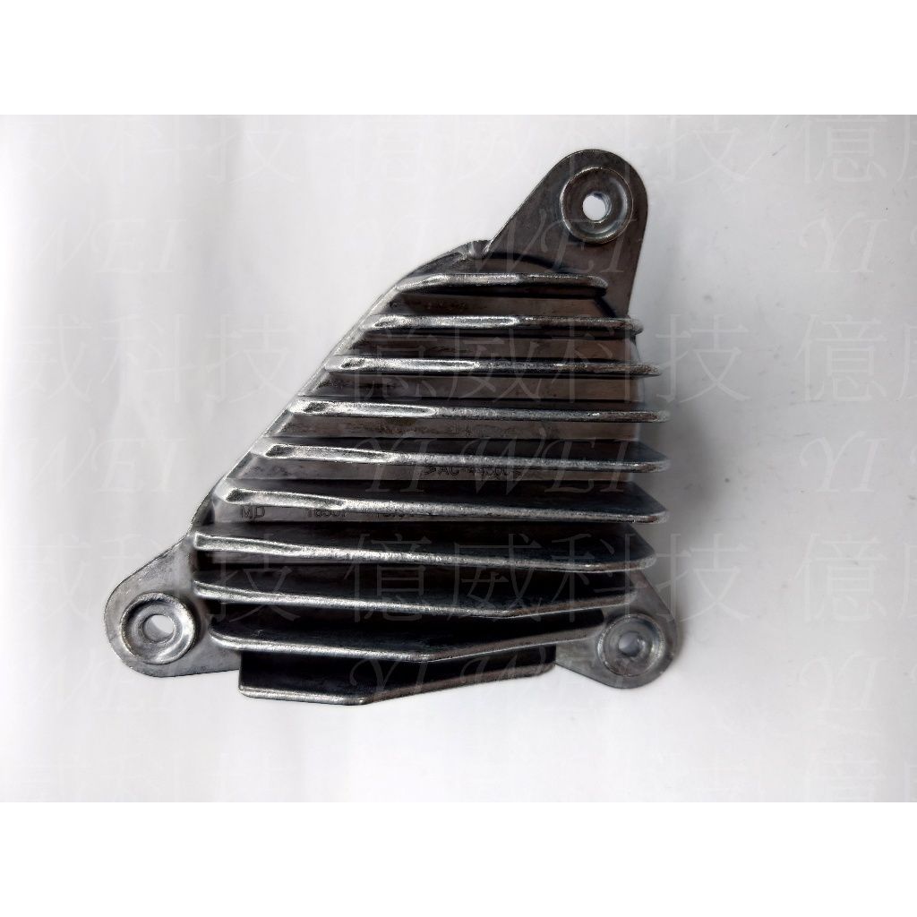 tw-11134207-7rasf-m0yb4x8tx4569d