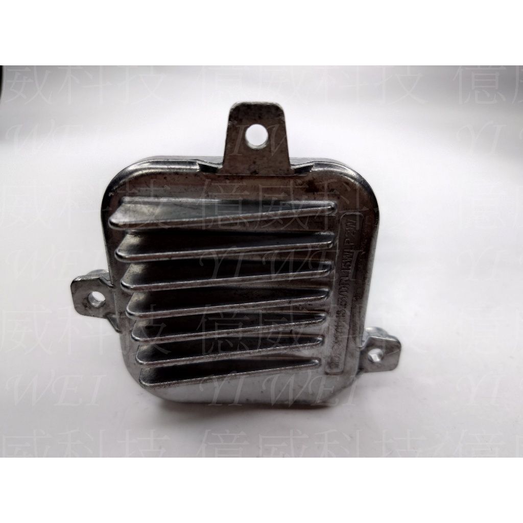 tw-11134207-7rasi-m18cnwoj6x6ab3