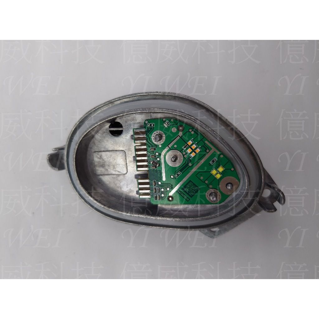 tw-11134207-7r98w-m04cixv92pd371