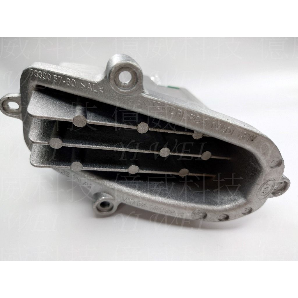 tw-11134207-7rasa-m0xuwxjniomydd