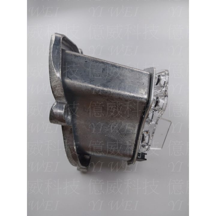 tw-11134207-7rask-m0xu2lmpekhm4e