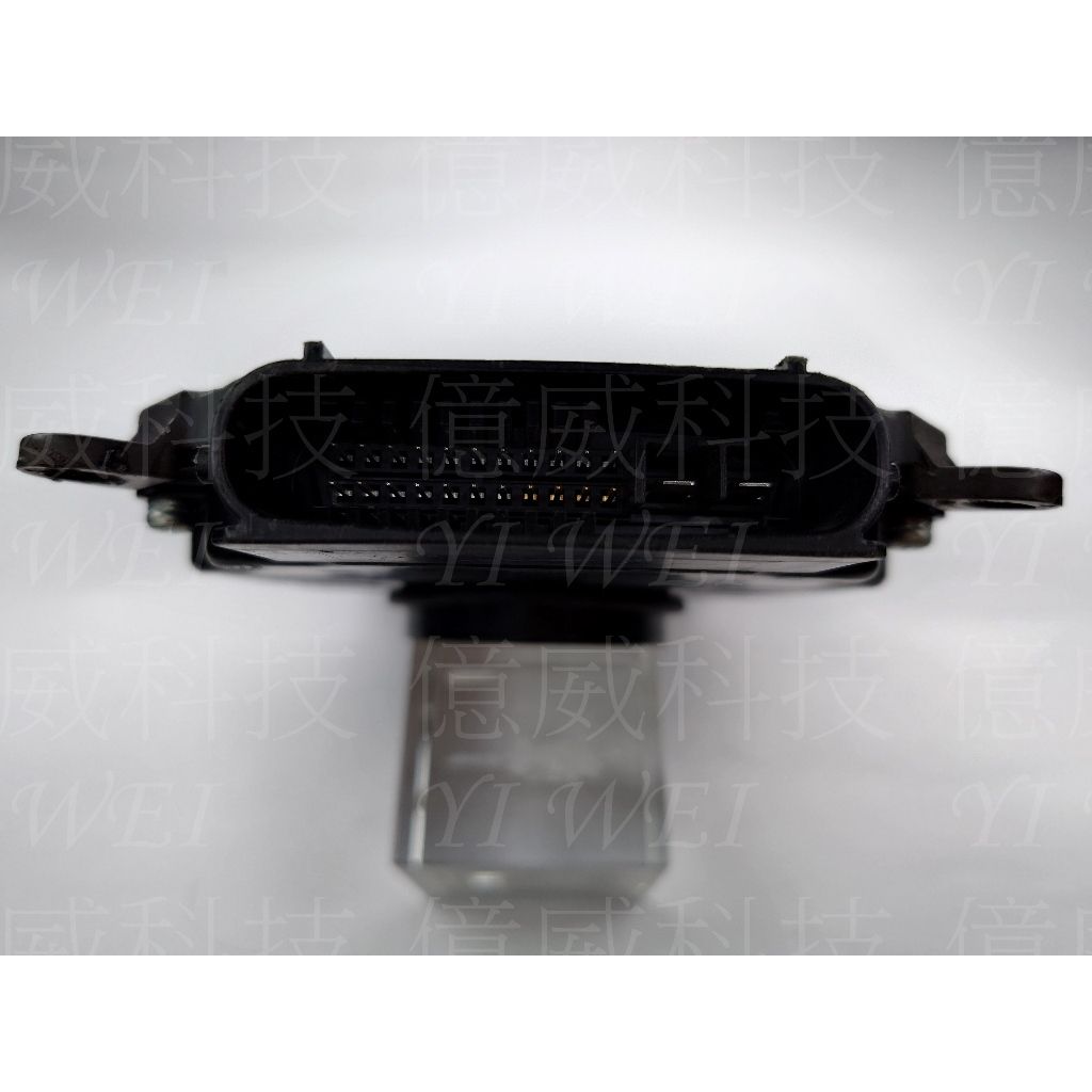 tw-11134207-7rasd-m0s8uypu3is336