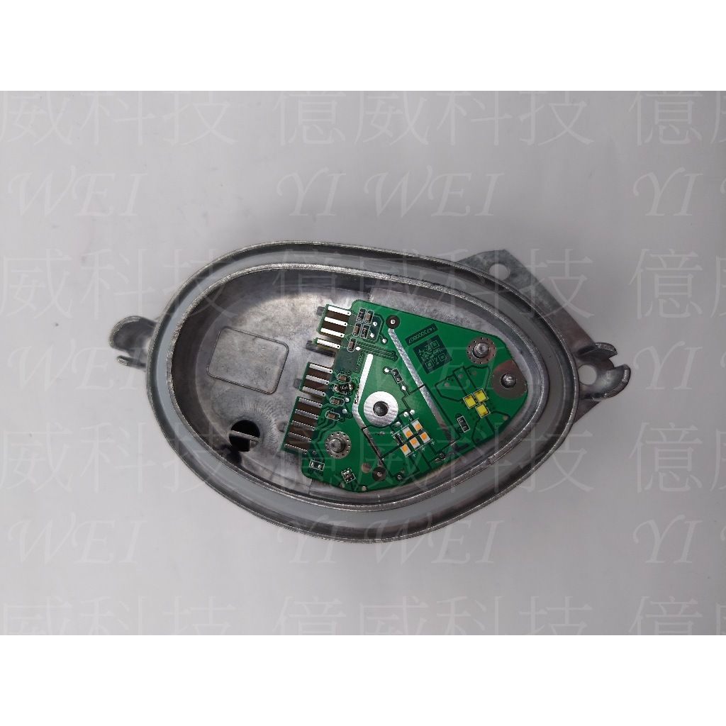 tw-11134207-7r98r-m04c2jwggixfdf