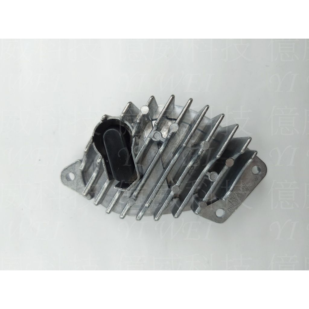 tw-11134207-7r98y-m04c2jwqepd3ba