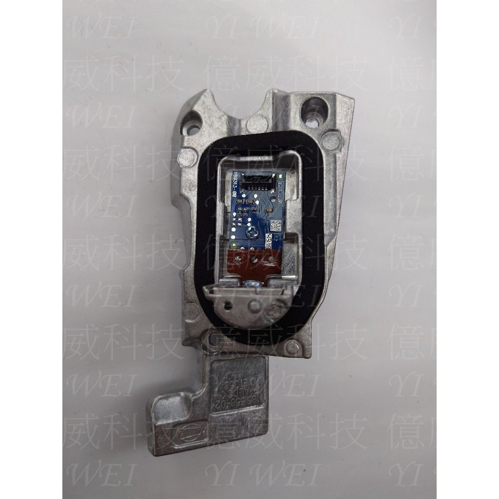 tw-11134207-7rasa-m0judstz202b29