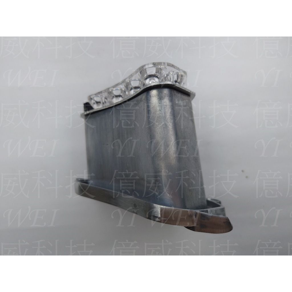 tw-11134207-7rase-m0jn2w21lx3n27