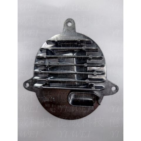 tw-11134207-7ras8-m0jl3smh2f3b13