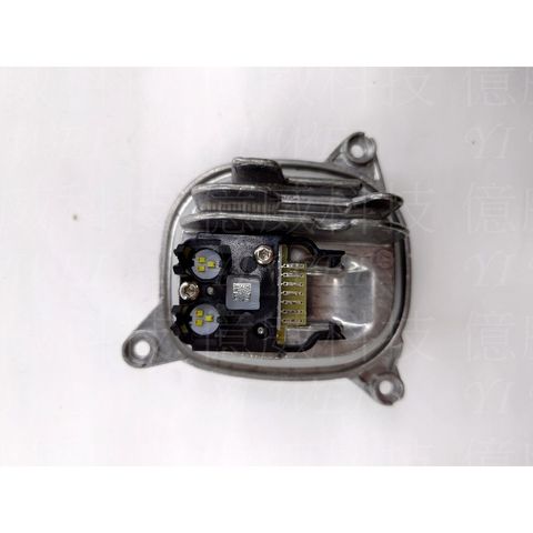 tw-11134207-7rasc-m0jrdi3oex8z54