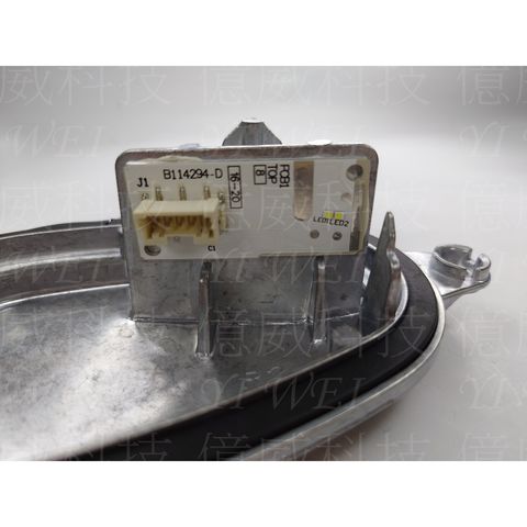 tw-11134207-7r98w-m04e4306s5pj06