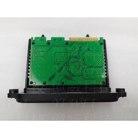 tw-11134207-7rasj-m0mk5p0d9uxz7a