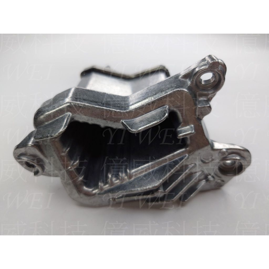 tw-11134207-7rash-m0jo3nbd6gh39b