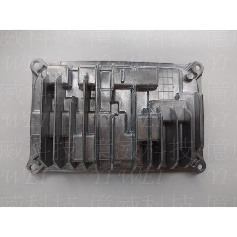 tw-11134207-7r98t-m0166lqcgur964