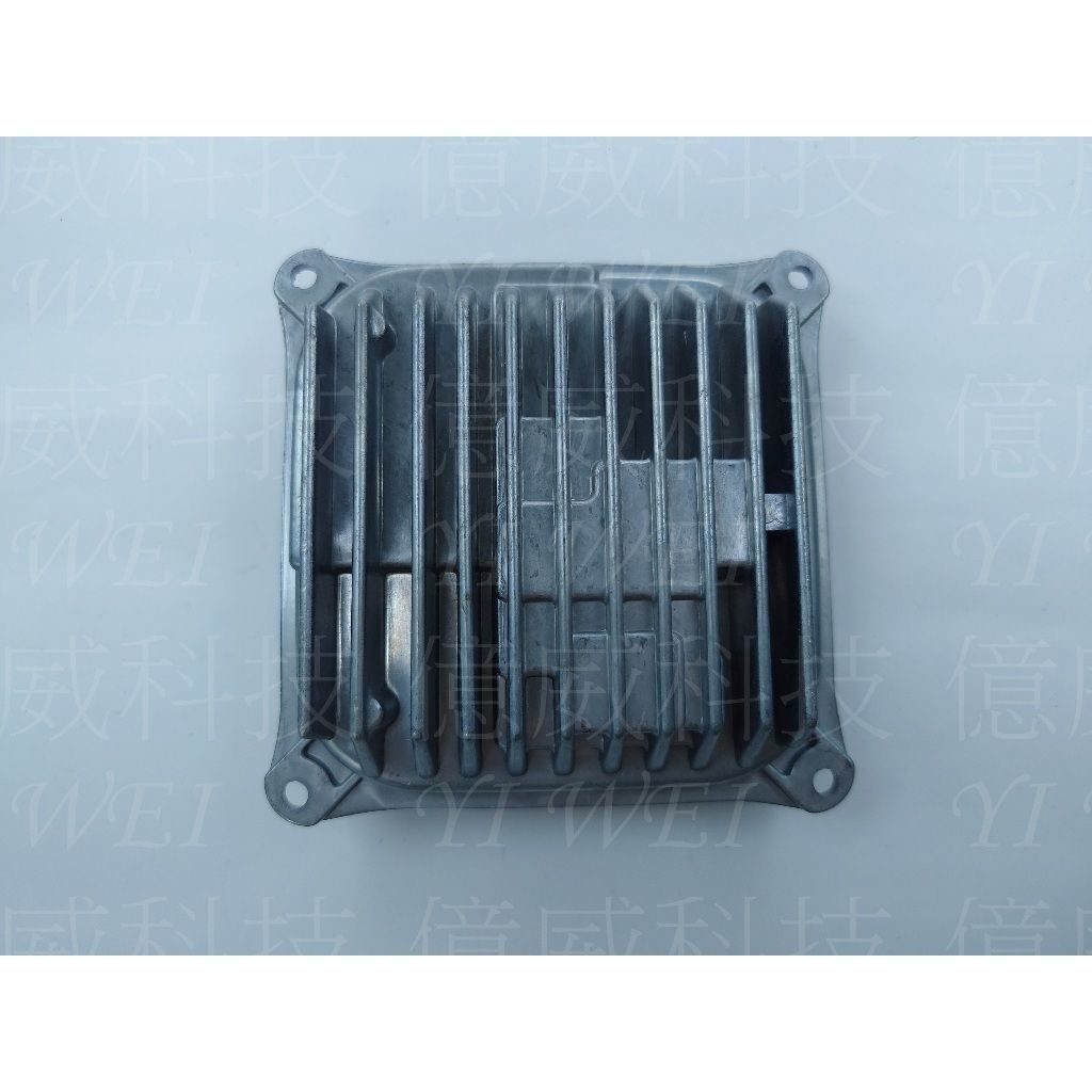 tw-11134207-7r98x-m014nzi3t0ol3e