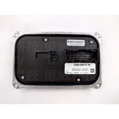 tw-11134207-7r98o-m01f3lmjw63r8b